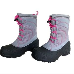 The North Face Youth Alpenglow lV Winter Snow Boot Gray Pink Size 2